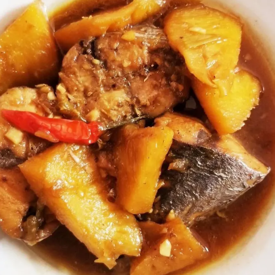 Cá ngừ kho thơm