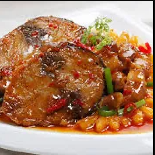 Cá ngừ sốt cà